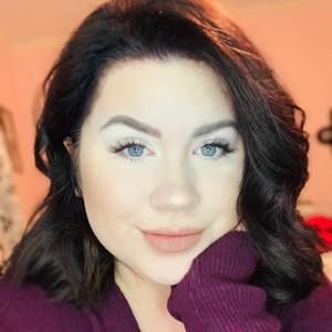 Meet your Posher, Allyson